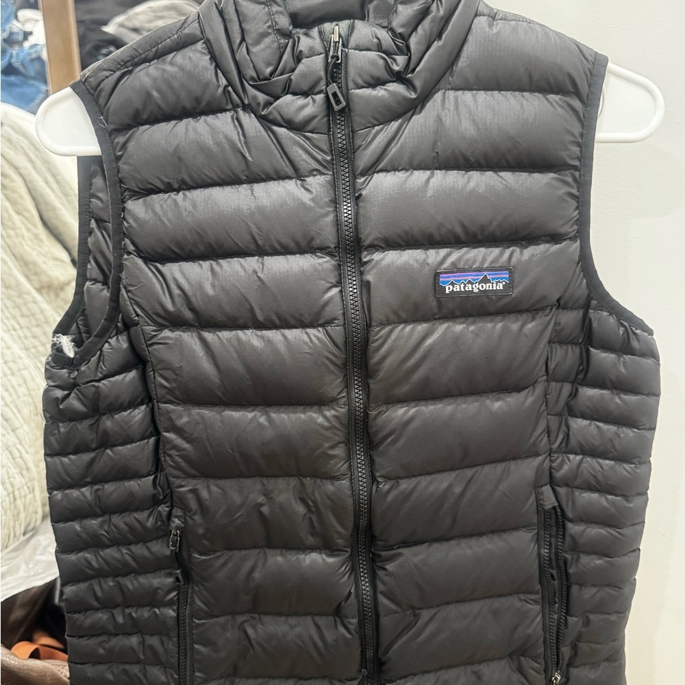 Patagonia Women’s Black Puffer Vest